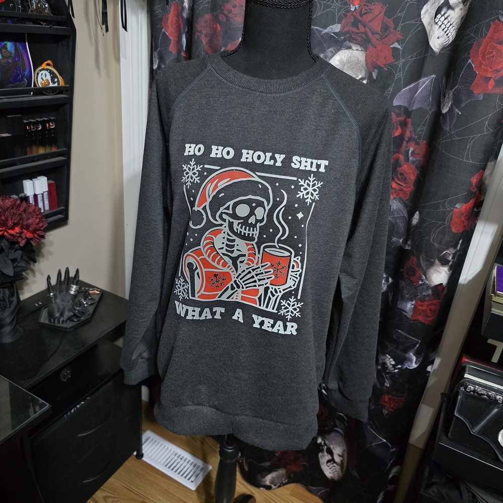 Dark Gray Skeleton Chritmas Graphic Crewneck Sweater